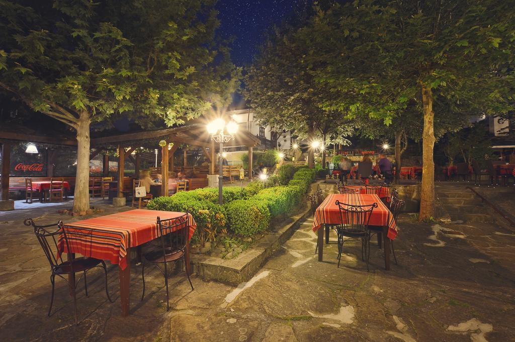 Family Hotel Fenerite Gabrovo Kültér fotó