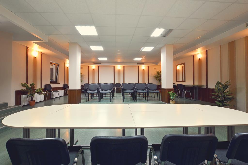 Family Hotel Fenerite Gabrovo Kültér fotó