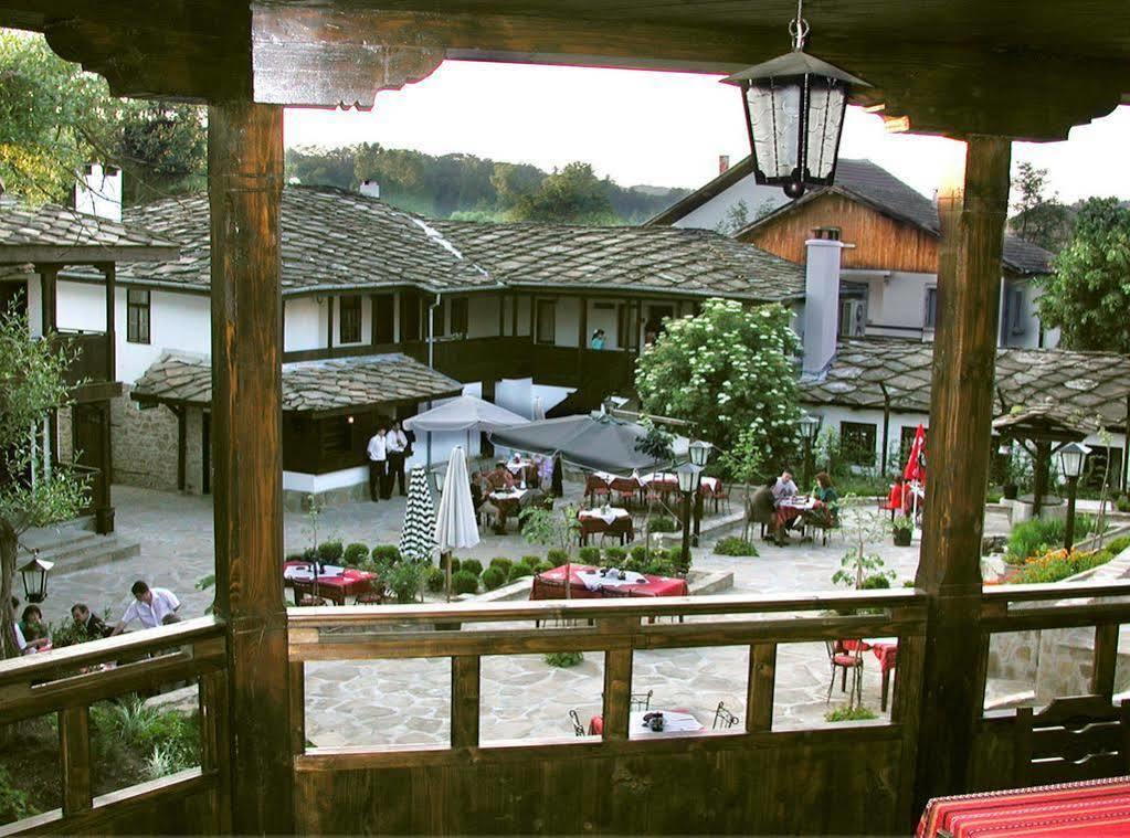 Family Hotel Fenerite Gabrovo Kültér fotó
